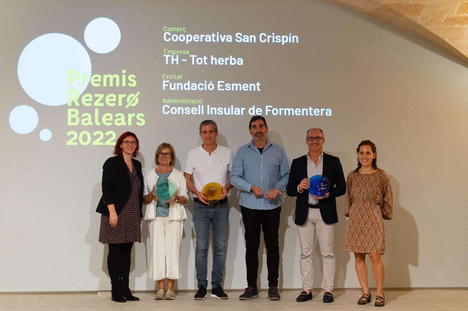 Rezero lliura premis a la Cooperativa San Crispín, a Tot herba, a Esment i al Consell de Formentera