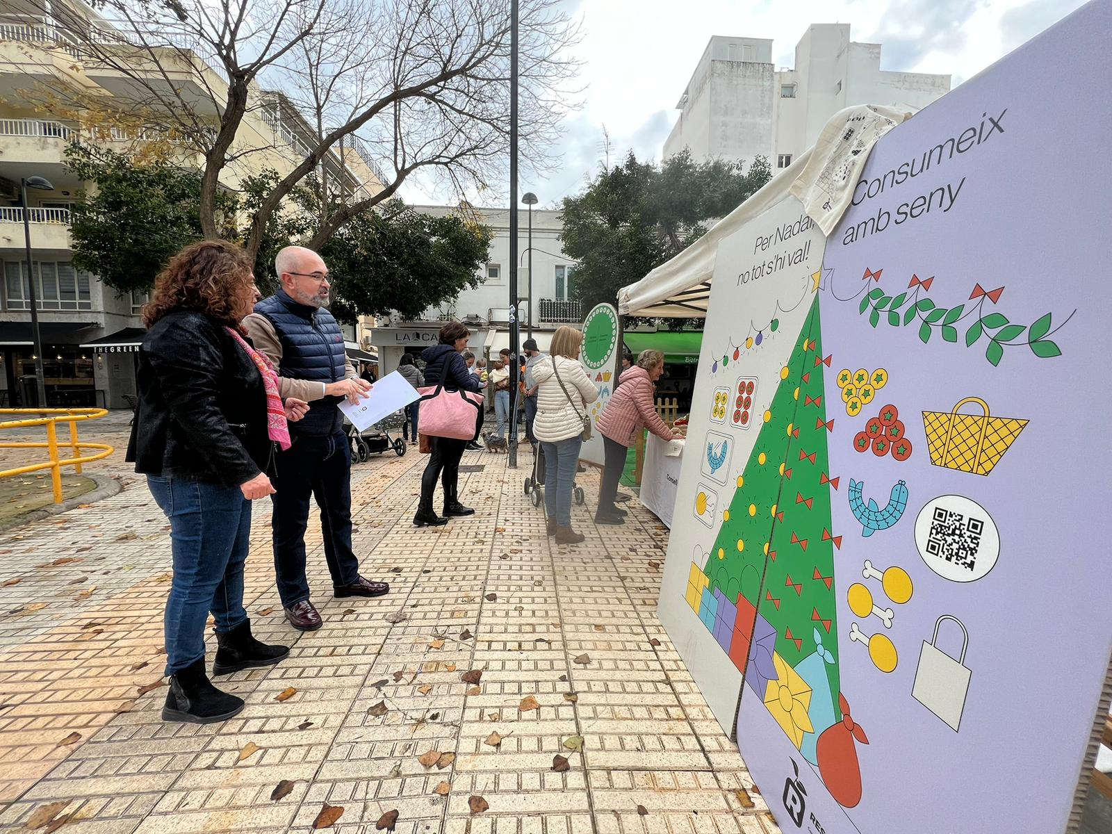 Eivissa activa una campanya per conscienciar que s'ha de consumir de manera sostenible per Nadal