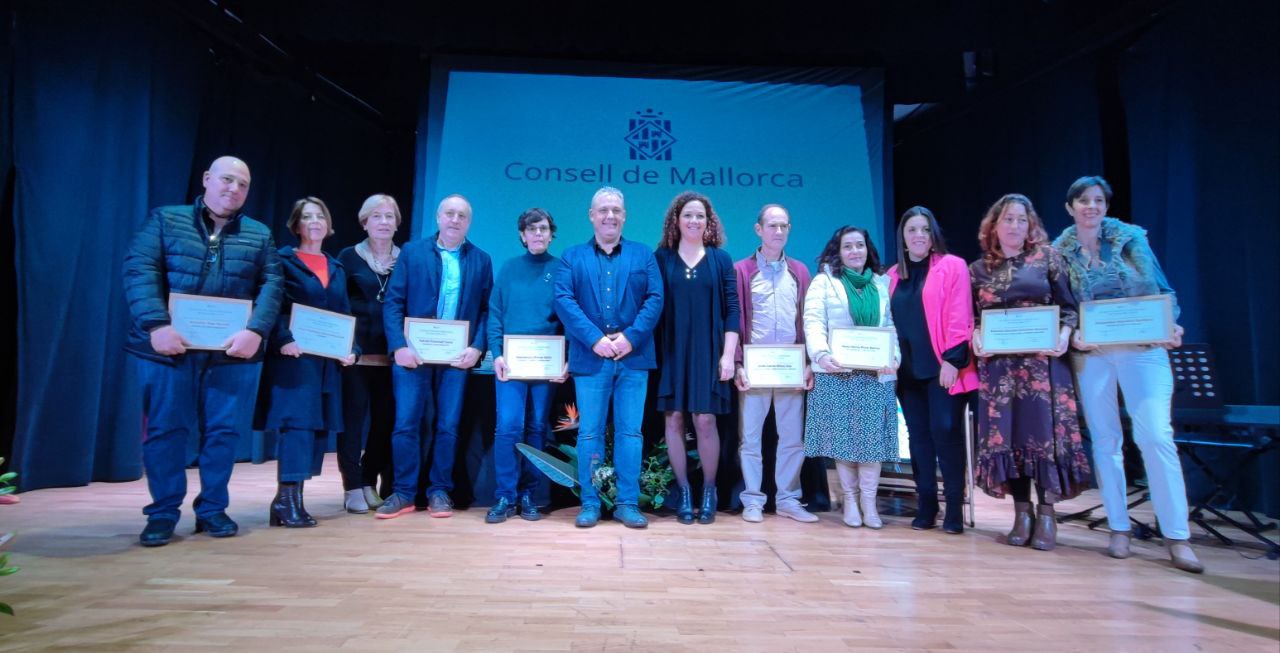 El Consell lliura els Premis Artesania de Mallorca i 39 noves cartes d'artesà
