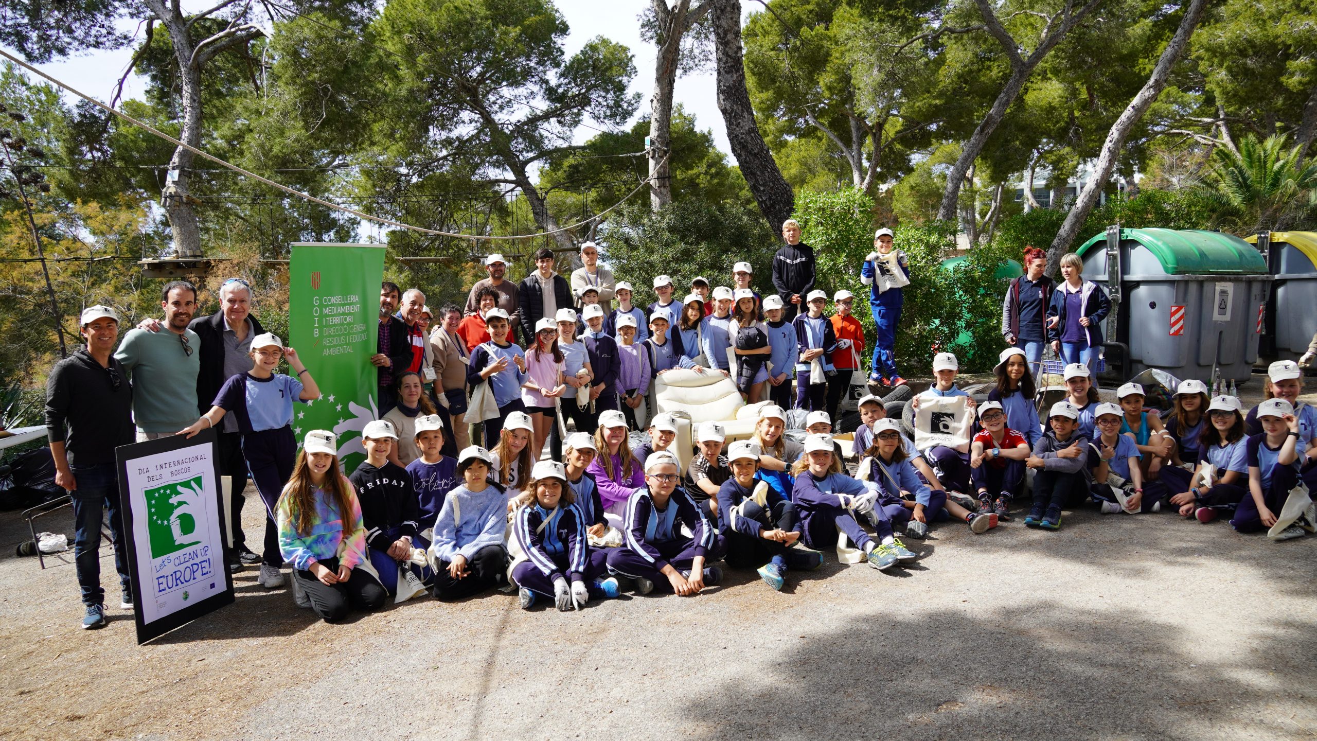 El Dia dels Boscos es commemora a Mallorca, Menorca i Eivissa amb jornades de neteja