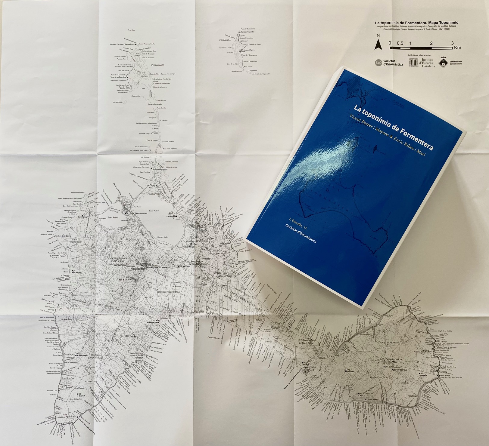 Tots els topònims i microtopònims de Formentera, agrupats en un volum de 900 pàgines