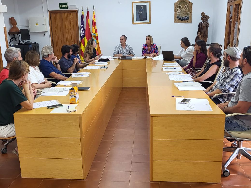 Reunió de la Comissió Assessora d'Artesania de Formentera