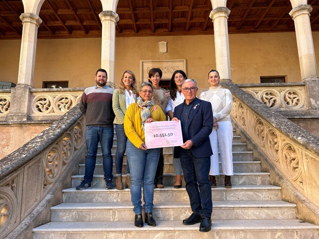 Andratx recapta més de 10 mil euros per la lluita contra el càncer