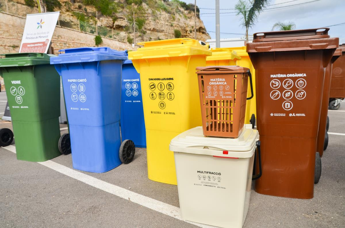 Maó i Es Castell: del 20% al 88% de reciclatge en dues setmanes d'implantació del port a porta