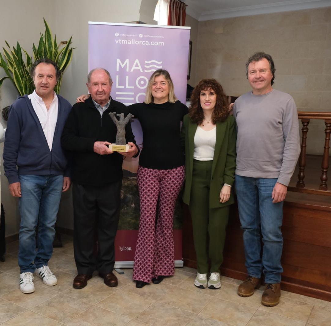 Vi de la Terra homenatja Sebastià Batle Llompart amb la primera edició del Premi Vinyòvol
