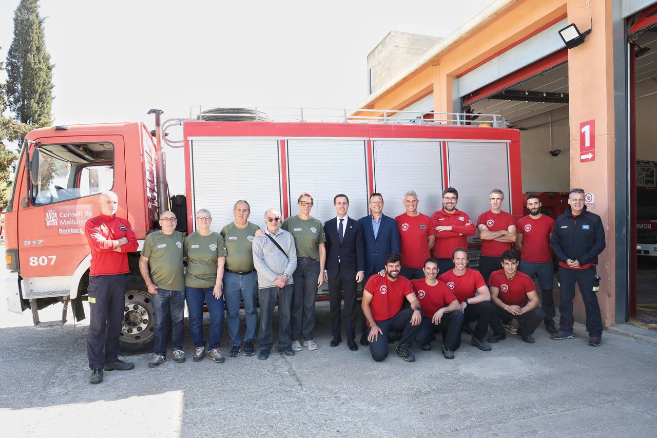 El Consell cedeix un camió dels bombers a l'ONG Inca-Mallorca Solidària