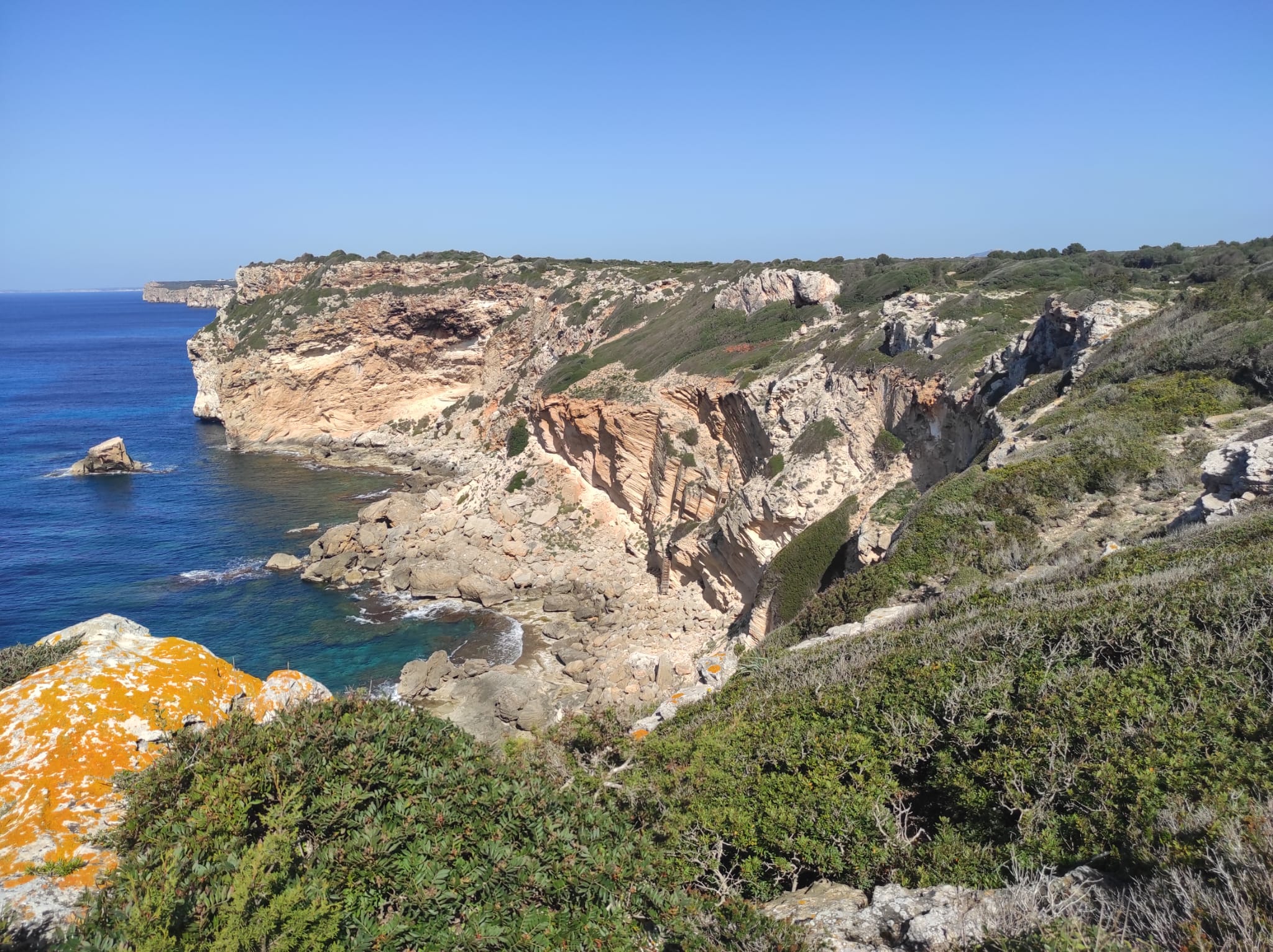Més seguretat per als excursionistes que transiten per la zona sud de Menorca