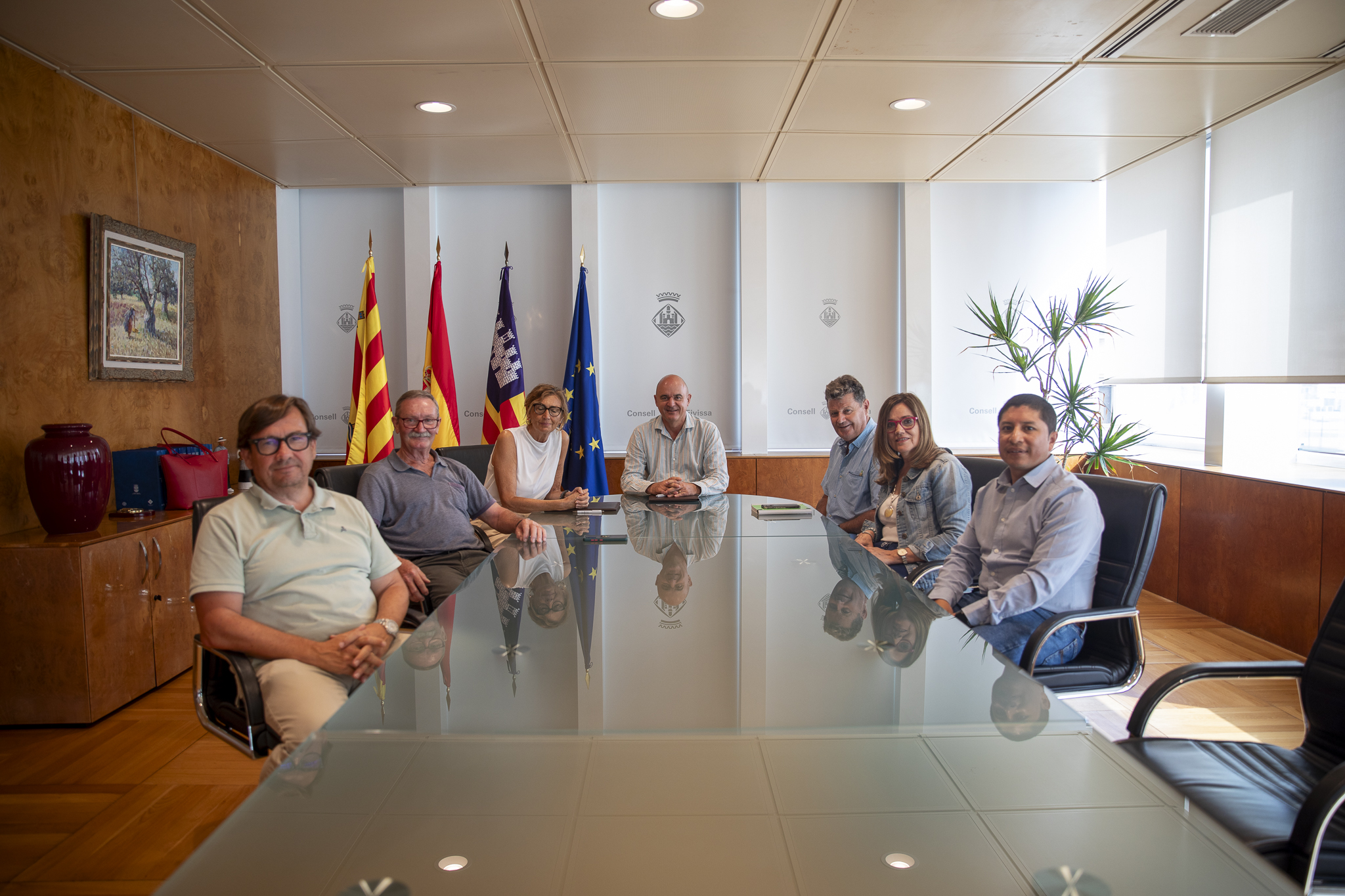 El Consell d’Eivissa i UCABAL renoven el conveni per donar suport tècnic al sector agrari