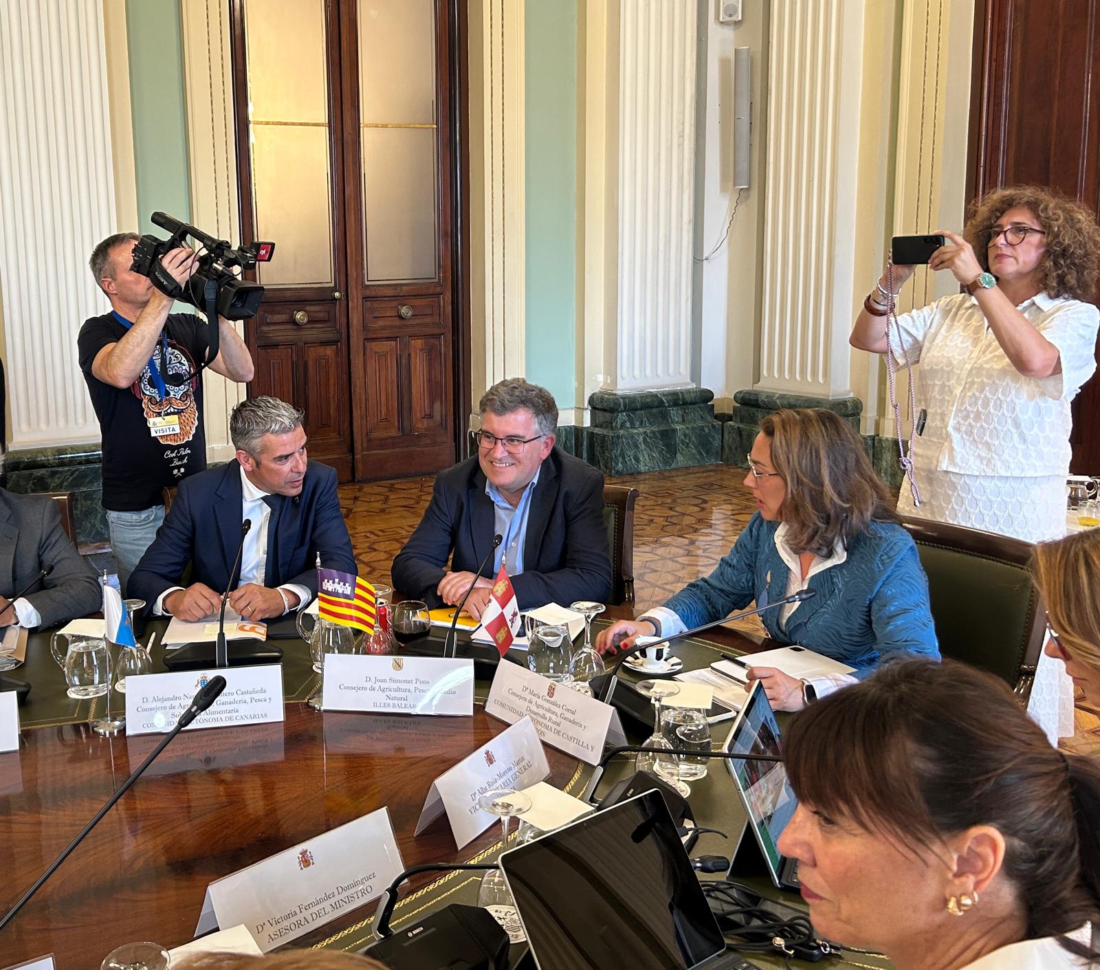Balears s’alineen amb el Ministeri per rebutjar la nova proposta de la PAC i del FEMPA