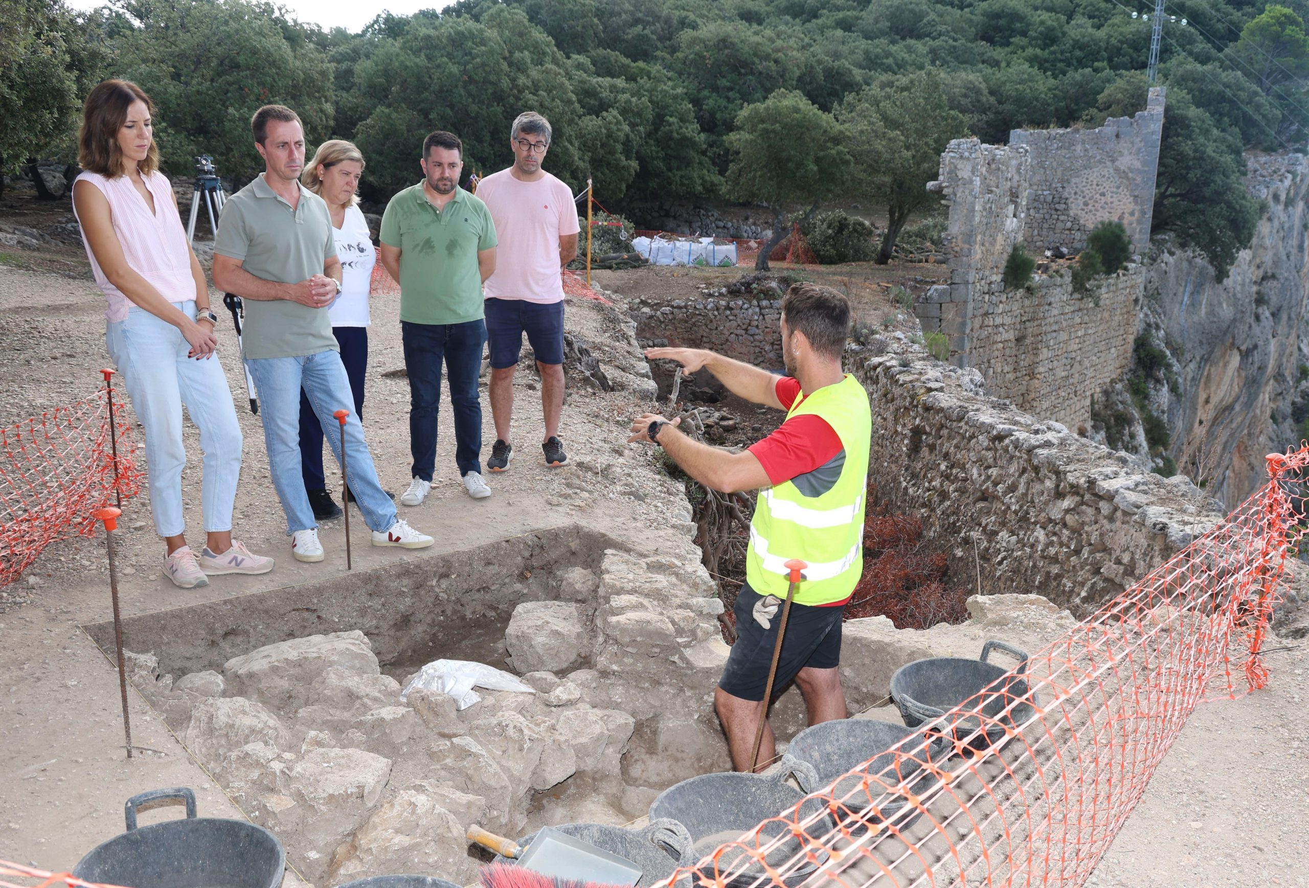 El Consell i l’Ajuntament d’Alaró avancen amb el projecte d’excavació al Castell