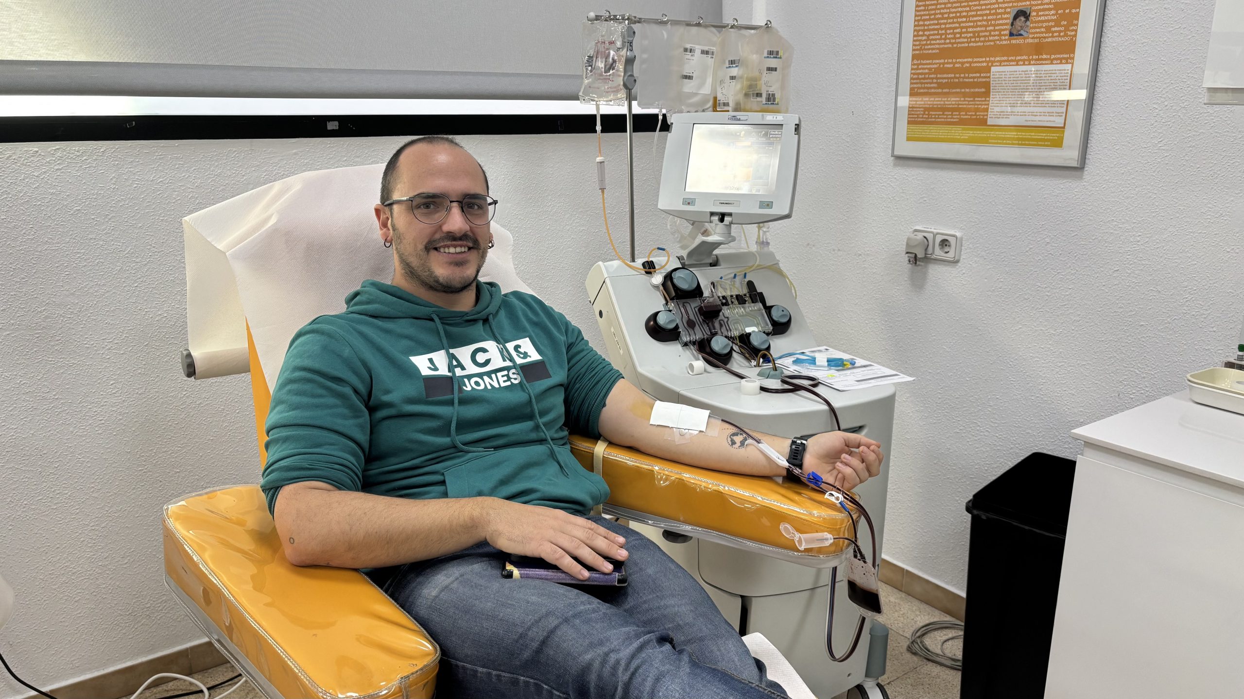 El Banc de Sang i Teixits dedica el setembre a promoure la donació de plasma