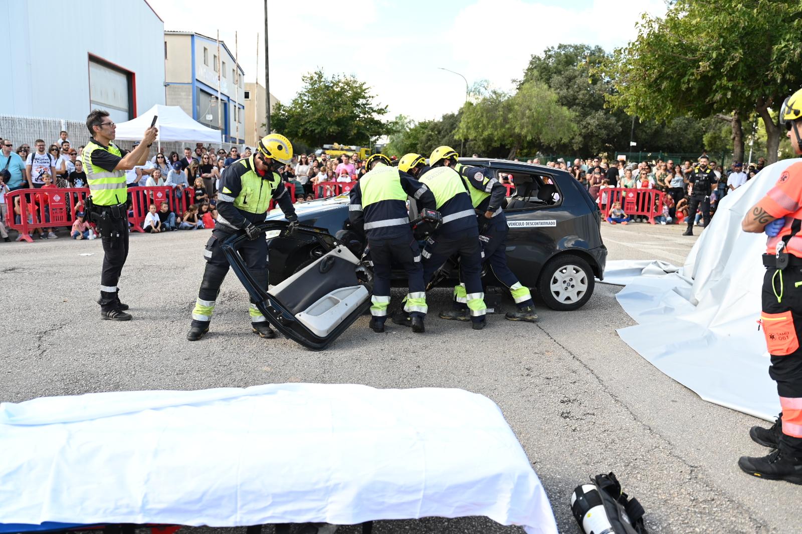 Els Bombers de Mallorca reten homenatge a Joan Cifuentes en la Fira d’Emergències d’Inca