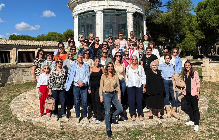 Una quarantena de pageses en el Dia de la Dona Rural de Menorca