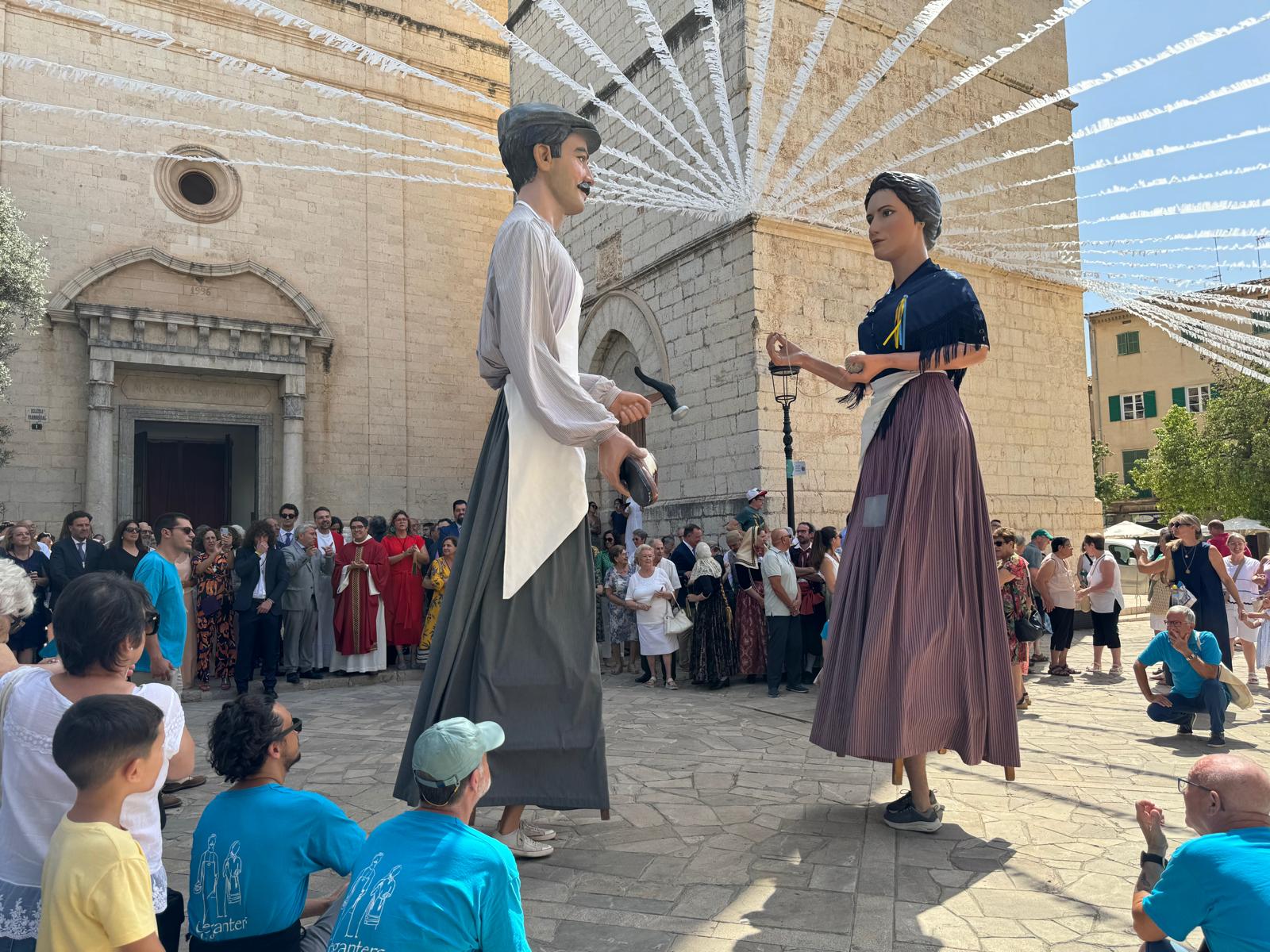 Els Revetlers del Puig d’Inca, Andreu Genestra, el Col·legi Beat Ramon Llull i la Colla de Geganters d’Inca, guardonats al Dijous Bo