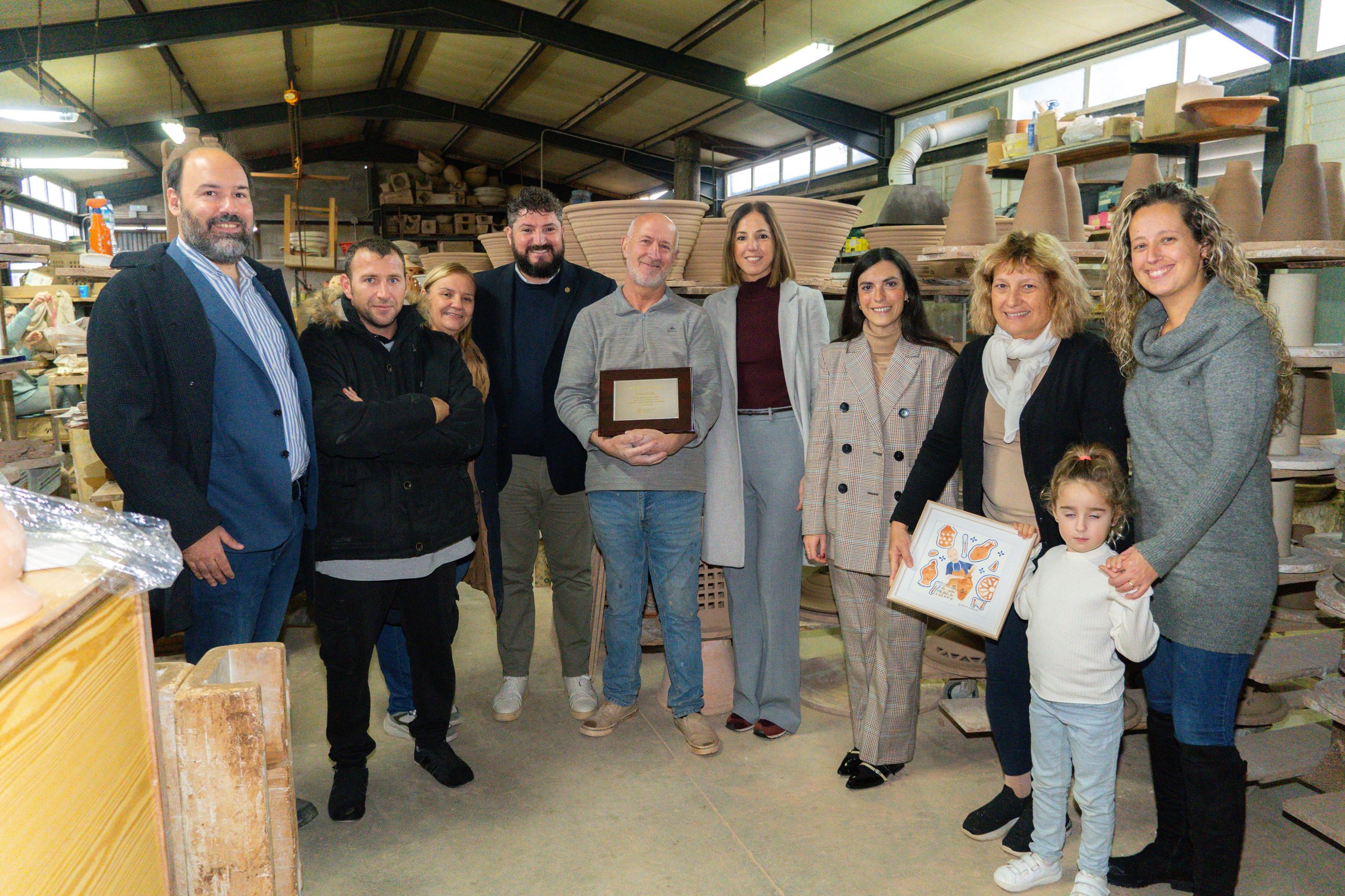 Marratxí reconeix la trajectòria del mestre ceramista Pere Coll en el seu comiat després de cinquanta anys d'ofici