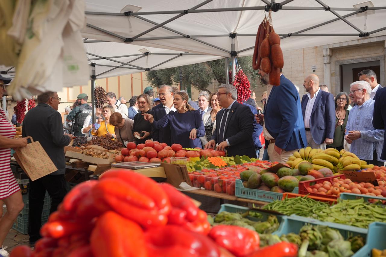 Inca celebra un Dijous Bo multitudinari marcat per la tradició, la cultura i l’ambient festiu