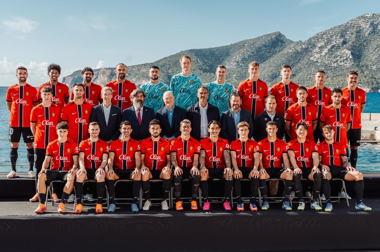 El Reial Mallorca escull la Dragonera com a fons per a la seva foto oficial