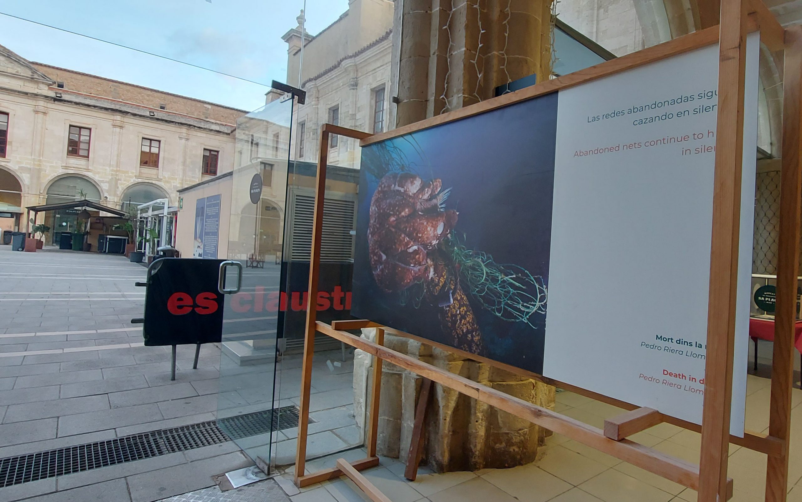 “La petjada invisible”: una exposició que revela l’impacte dels residus en el mar Balear
