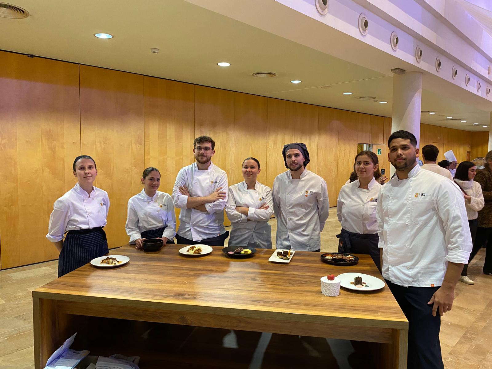 Cristina Sánchez guanya el primer premi del certamen Xef Jove