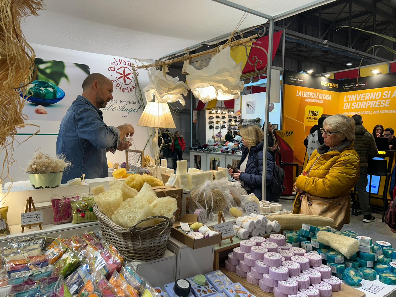 Dotze creadors d’Artesania d’Eivissa mostren el seu talent a Milà