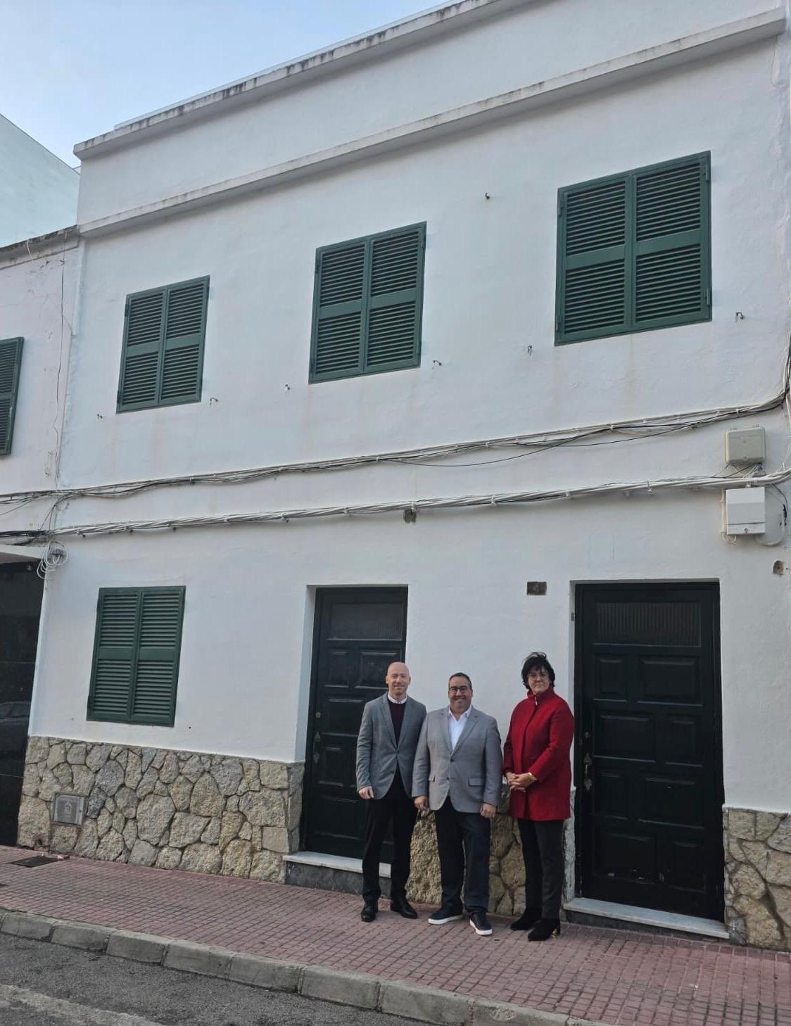 Ferreries acorda la compra del convent de les franciscanes