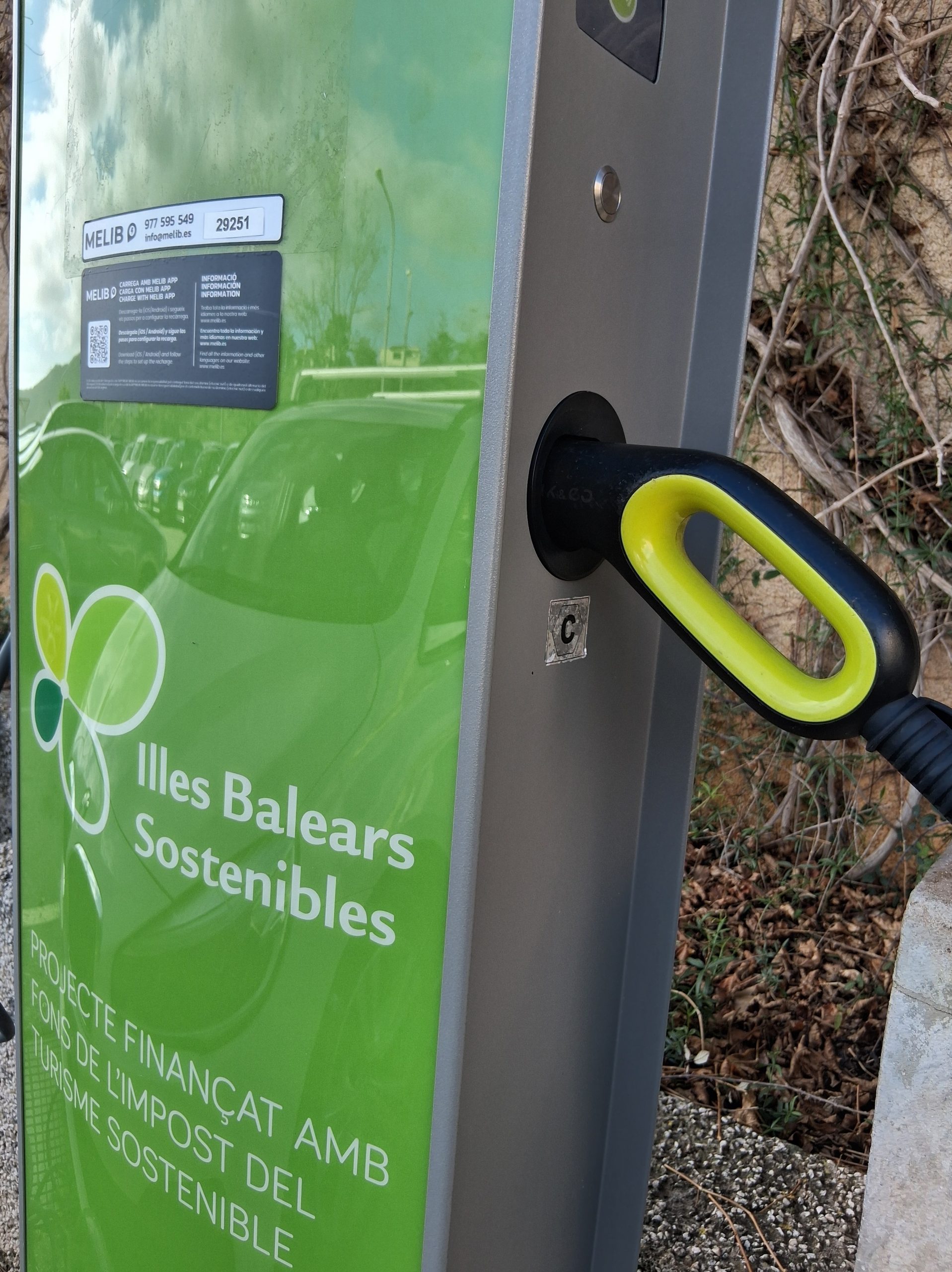 Calvià començarà a cobrar la recàrrega de vehicles elèctrics a partir del febrer