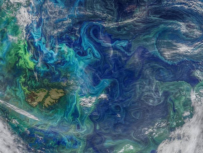 El satèl·lit SWOT revela amb gran detall els remolins oceànics del mar Balear