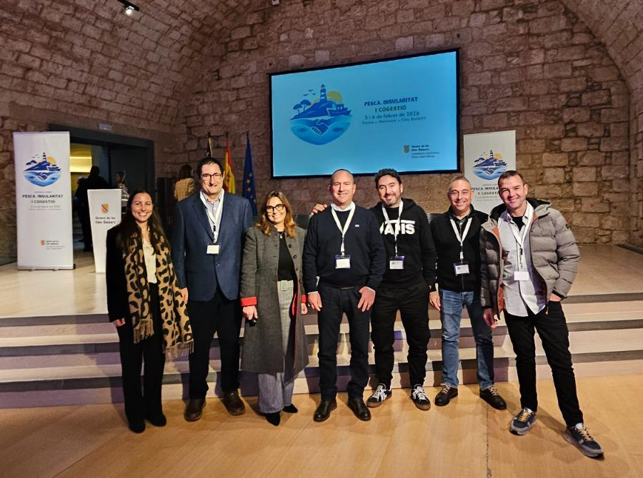 Menorca defensa la insularitat i el model de cogestió pesquera en una jornada tècnica