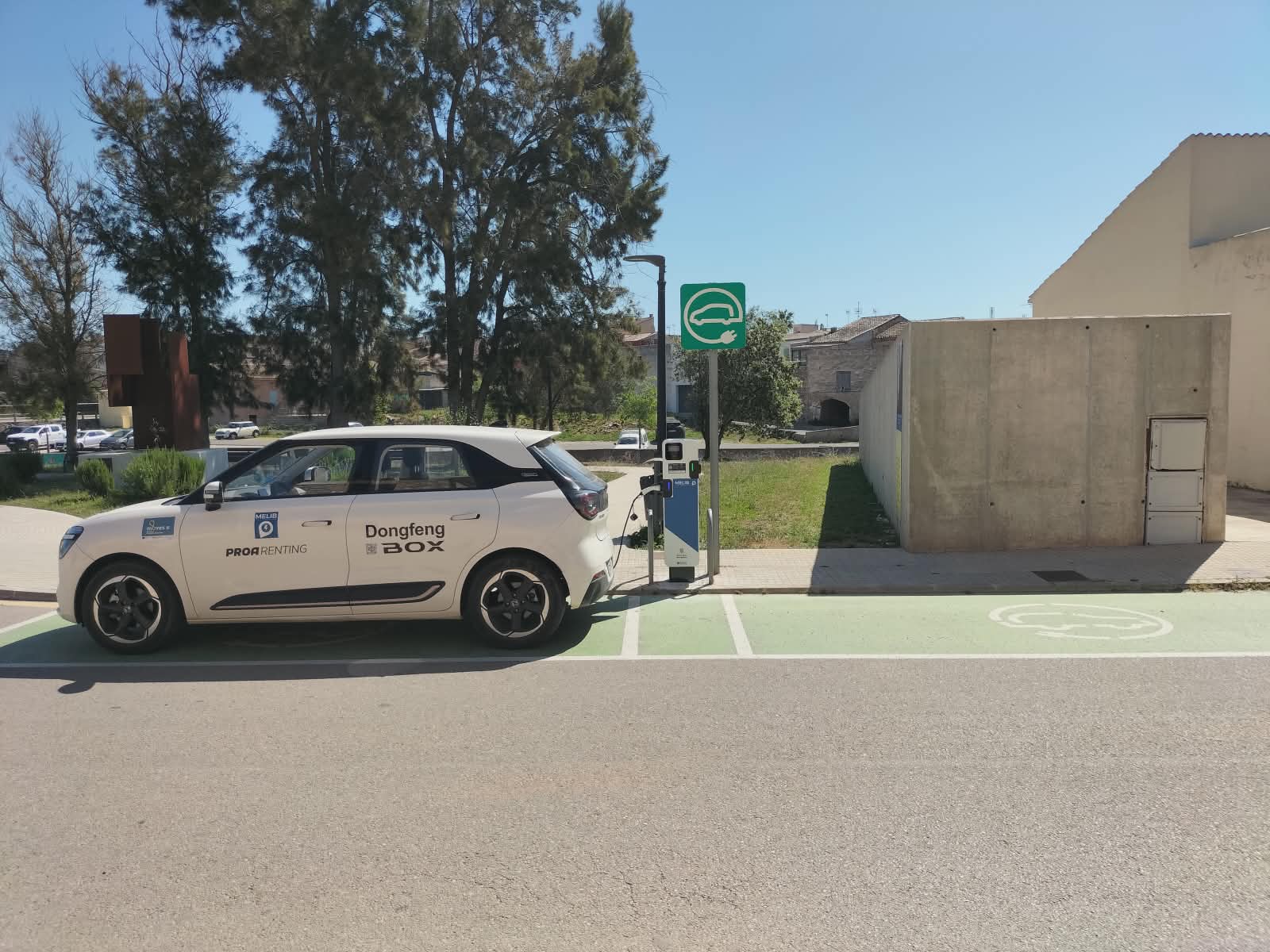Sant Llorenç guanya punts per a la recàrrega de vehicles elèctrics