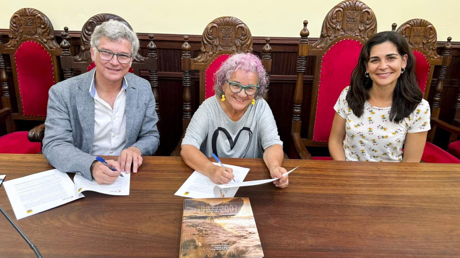 Alcúdia i Santa Margalida s’incorporen al RIACIB per reforçar la gestió dels animals de companyia