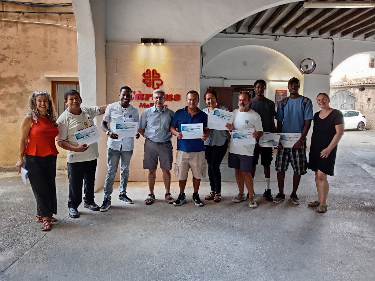 Catorze persones es formen en electricitat i energies renovables amb un curs impulsat per Fundació Endesa i Càritas Mallorca