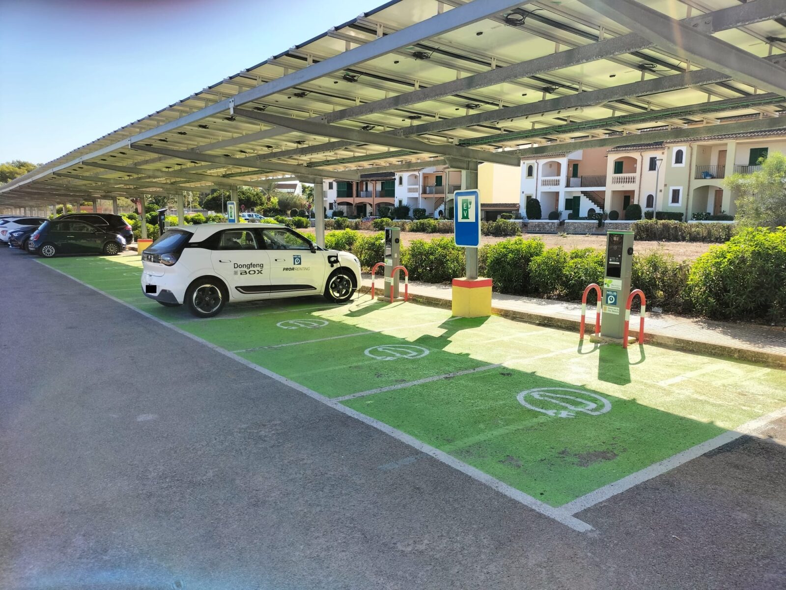Sa Ràpita incorpora deu noves places de recàrrega per a vehicles elèctrics