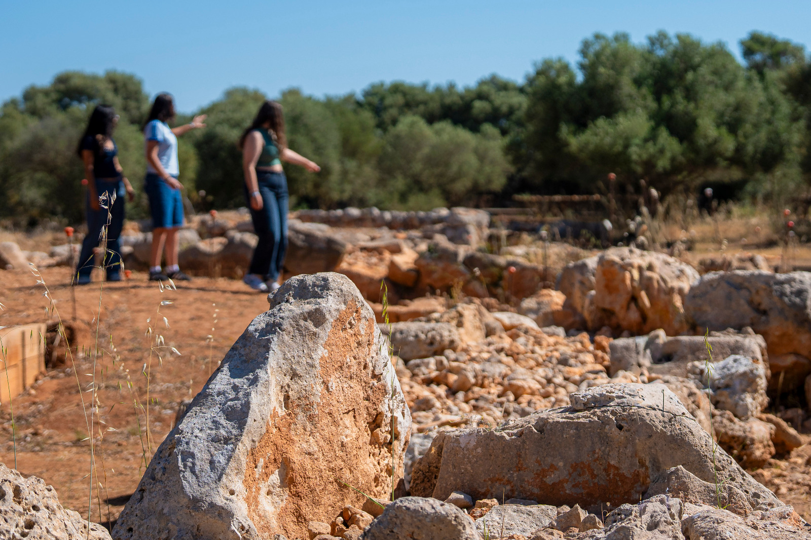 Felanitx connecta quatre jaciments arqueològics en un nou itinerari cultural
