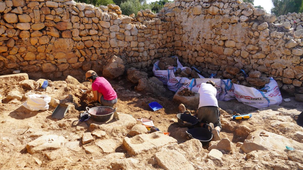 Torralba d’en Salort treu a la llum unes antigues cases rurals ocultes durant dècades