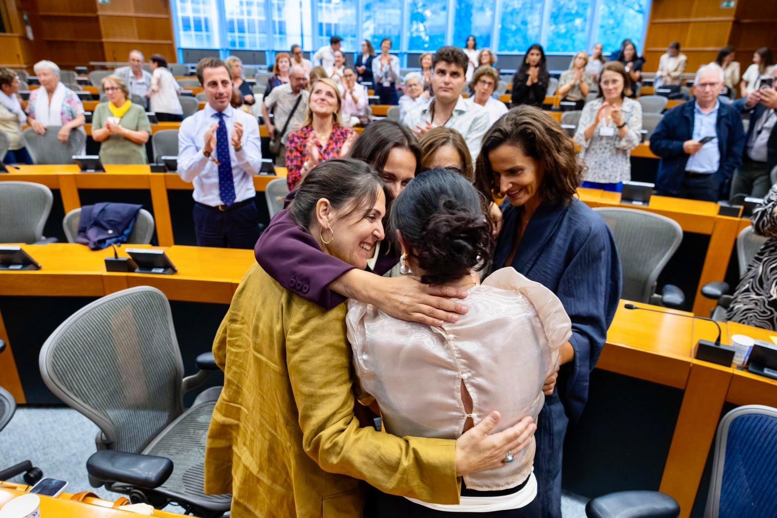 De la Serra de Tramuntana al Parlament Europeu, ‘Sacar pecho’ posa veu al càncer de mama